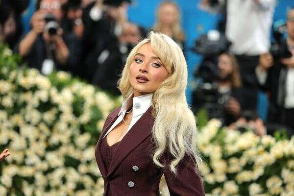 סברינה קרפנטר , Evan Agostini/Invision/AP