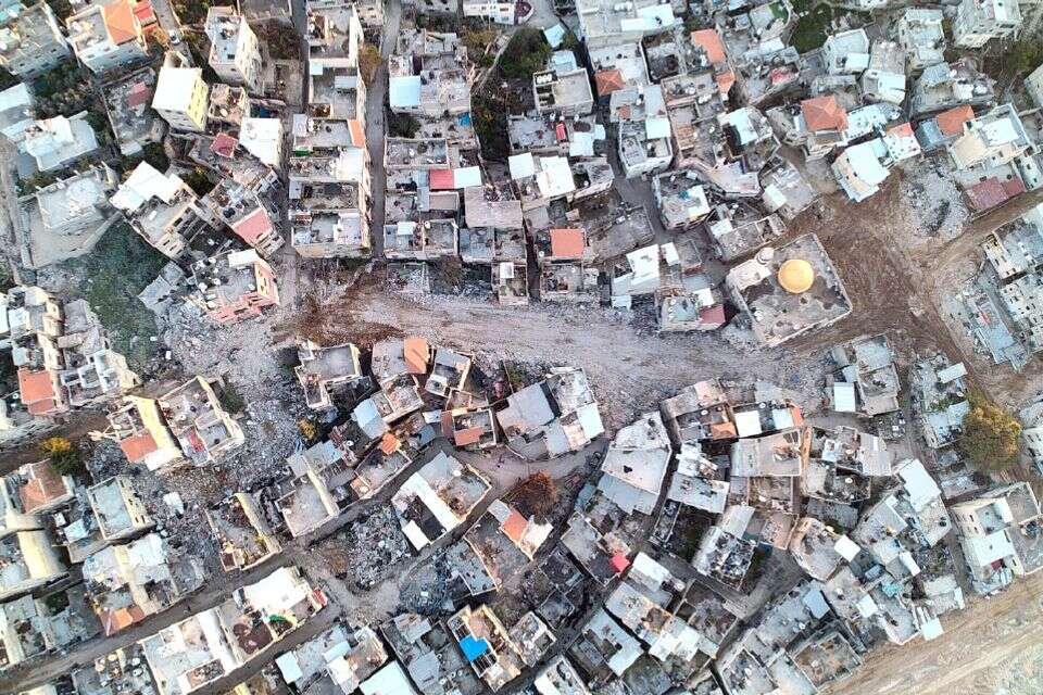 נור א-שמס אחרי , ללא