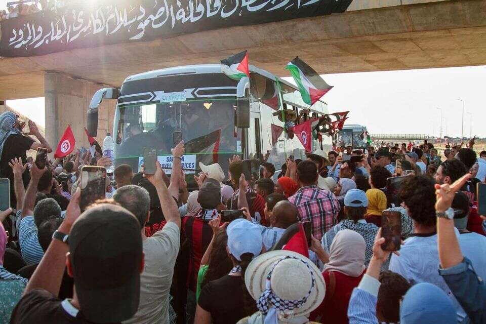 שיירה יבשתית יצאה מתוניס לעזה , AP