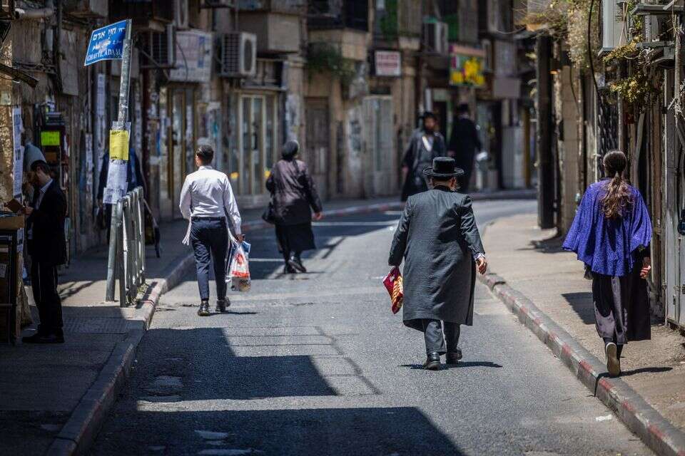חרדים , אורן בן חקון