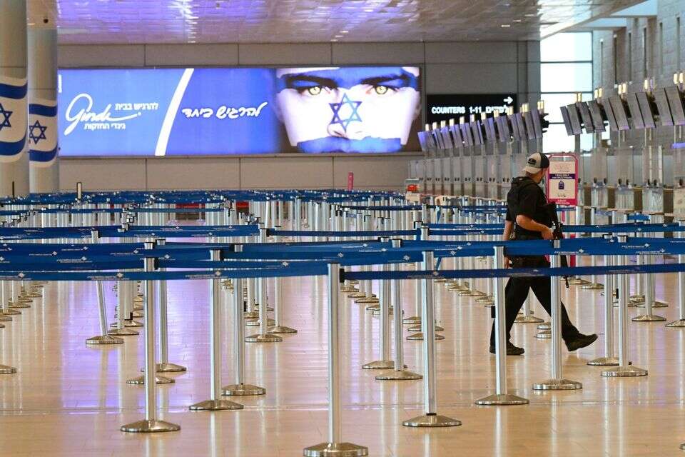 נתב”ג שומם בסוף השבוע  ,  יוסי זליגר