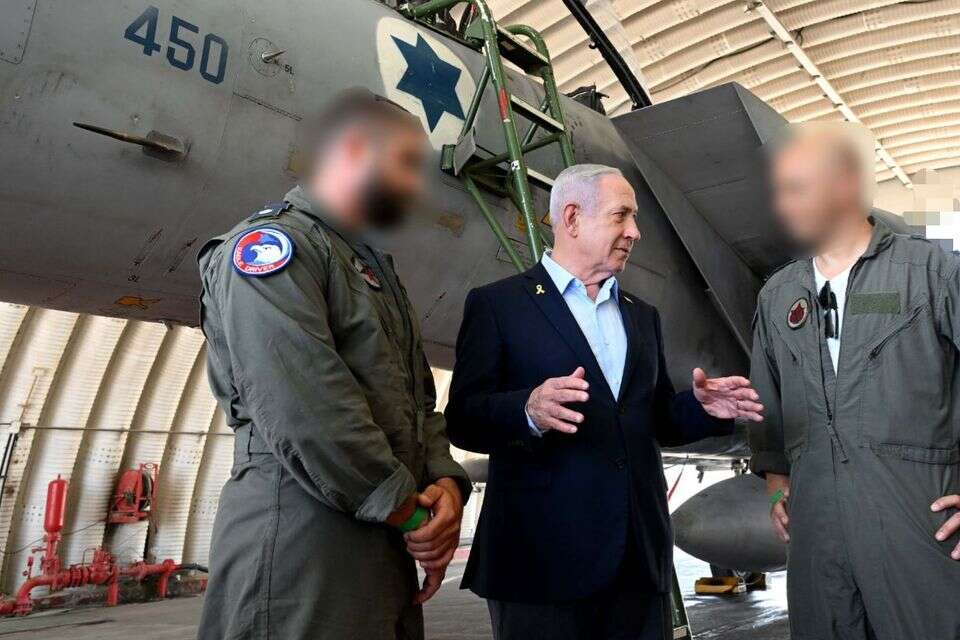 נתניהו בבסיס תל נוף: "רבים בעולם מצדיעים לכם ומתפעלים מכם" , אבי אוחיון, לעמ