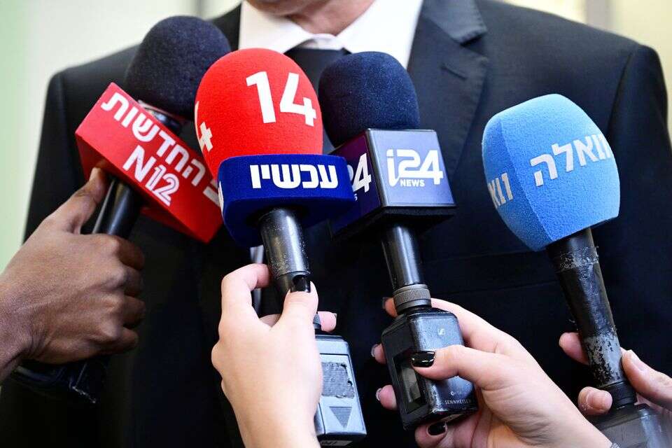 ערוצי התקשורת בישראל, ארכיון , יוסי זליגר