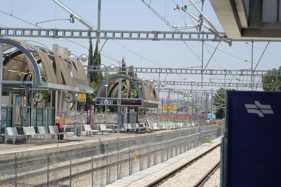 תחנת הרכבת ברחובות , רכבת ישראל