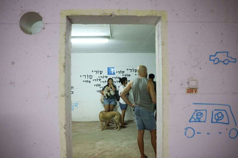 ראש עיריית פ"ת שלח מייל לעובדי העירייה - והלחיץ את כל העיר