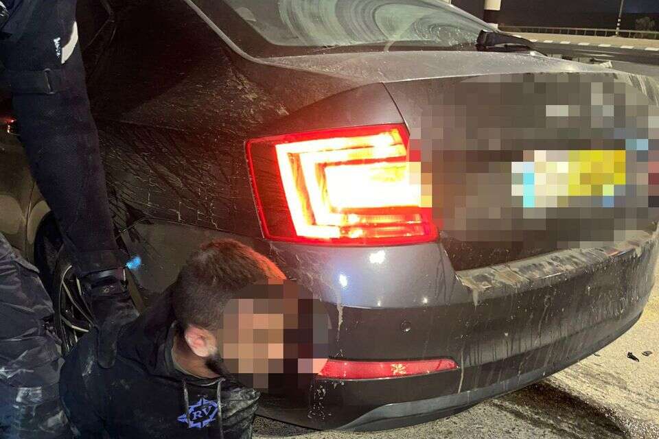 בזמן מתקפת הטילים מאיראן: החולייה שמנצלת את המצב - ופורצת לבתי ספר , דוברות המשטרה