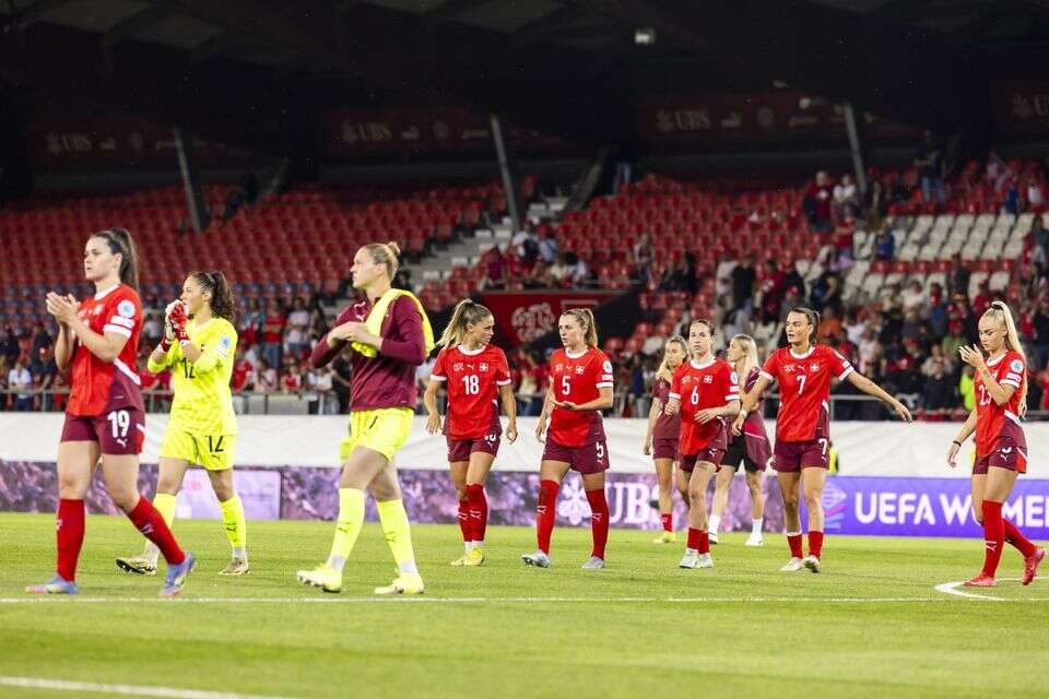 שחקניות נבחרת שווייץ , EPA