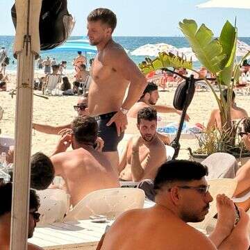 פפראצי בחוף: טל מורד חושף... סימנים