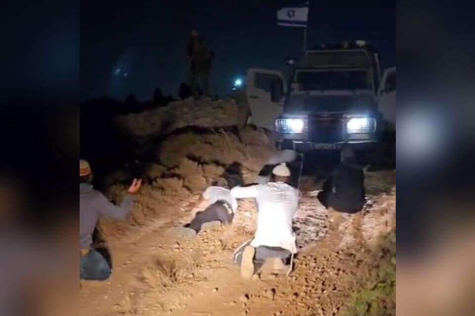 אירוע האלימות בבינמין  , ללא קרדיט