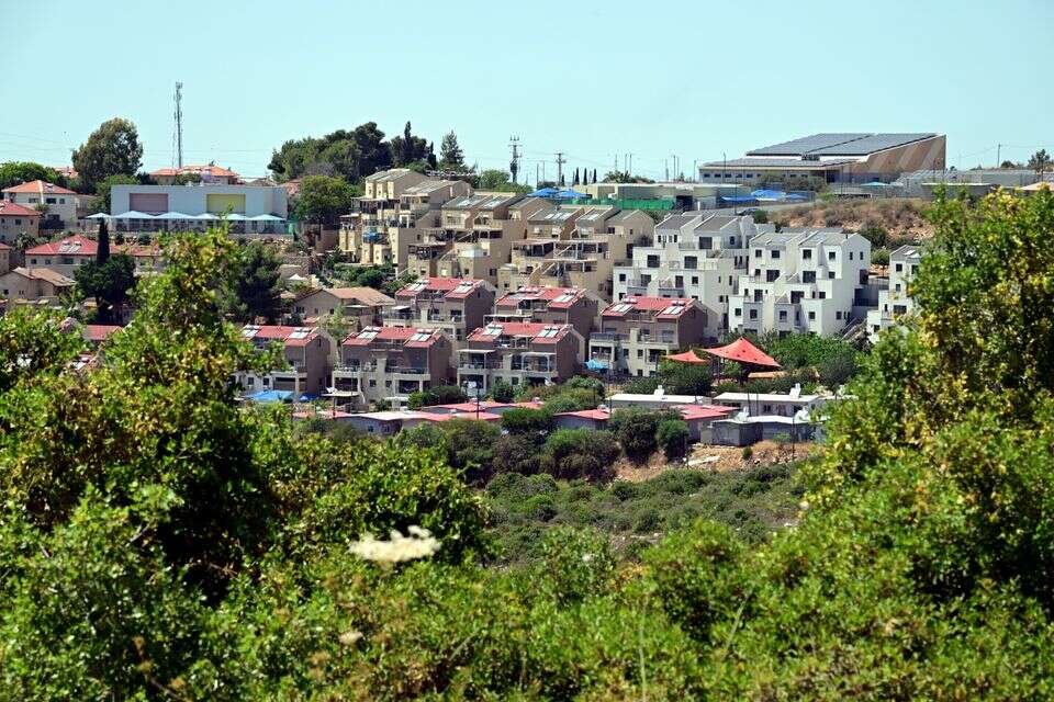 קרני שומרון , יוסי זליגר