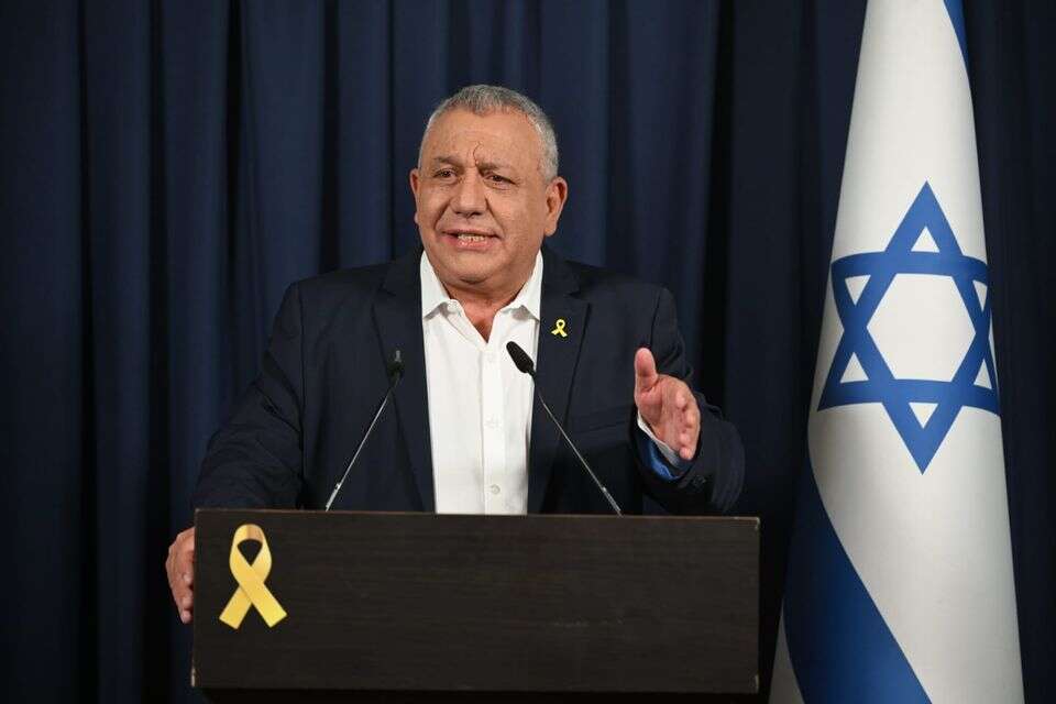 גדי אייזנקוט  , 