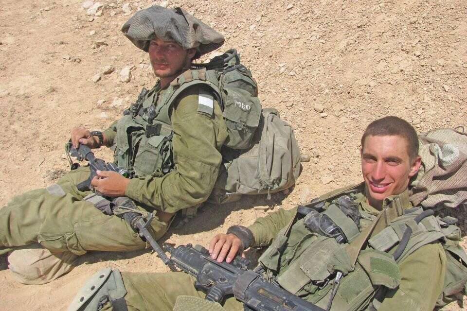 הדר גולדין. צריך נס כדי להחזירו? , יהושע יוסף (רפרודוקציה)