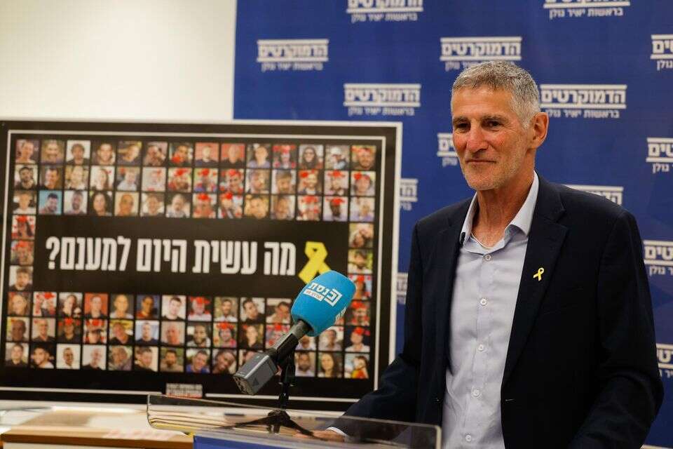 אלוף (מיל') יאיר גולן , אורן בן חקון