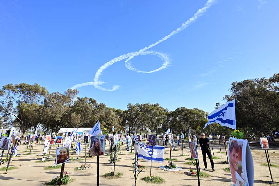 אתר ההנצחה לנרצחי הנובה. "נדב לא הסכים לעזוב שם מאחור חבר" , יוסי זליגר