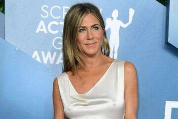 ג'ניפר אניסטון בזוגיות חדשה