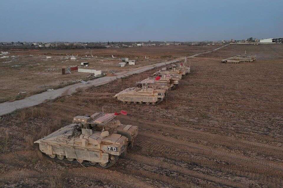 שתי אוגדות במרחב. טנקים של צה"ל בבית חאנון , דובר צה"ל