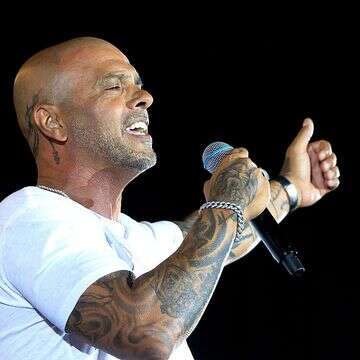 אייל גולן עושה חשבון נפש: "שנה לא פשוטה עבורי"