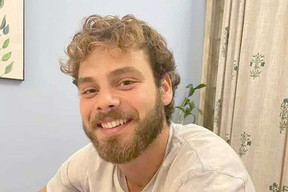 אלון אהל , ללא
