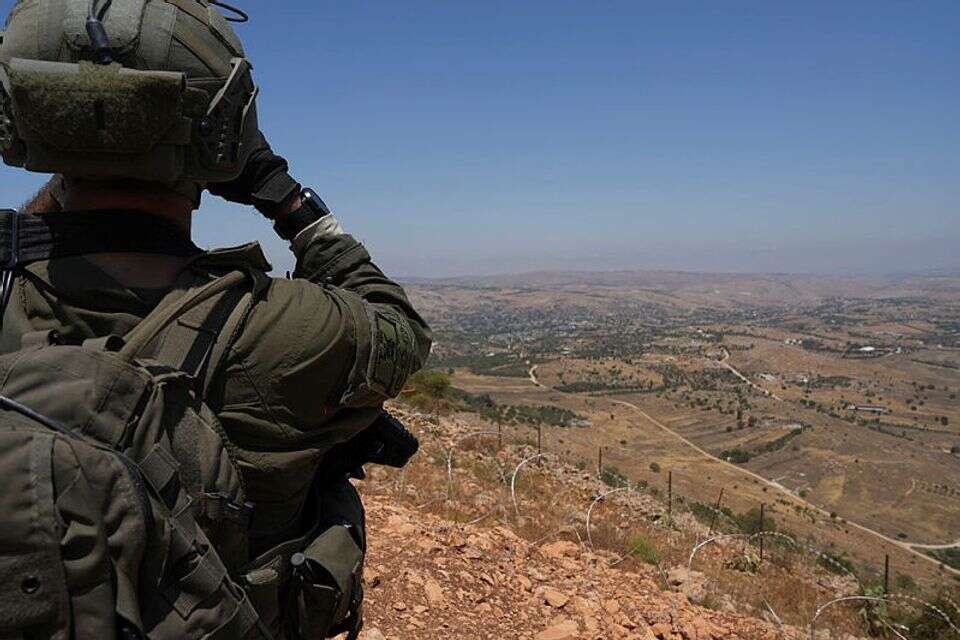 חטיבת הזקן במוצב שקד על גבול לבנון מול מלכיה  , אייל מרגולין, ג'יני