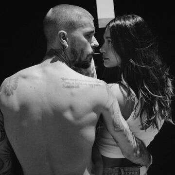 היילי ביבר רומזת: בייבי נוסף בדרך?