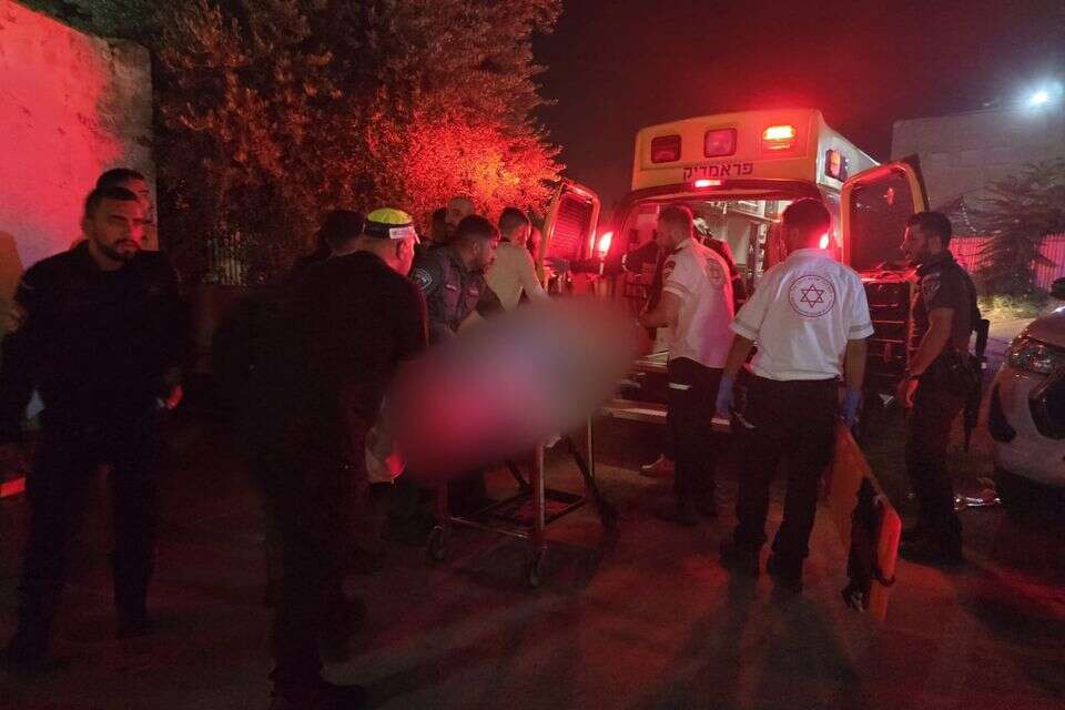 שתי נשים נפצעו באורח אנוש באירוע ירי בלוד
 , תיעוד מבצעי מד"א