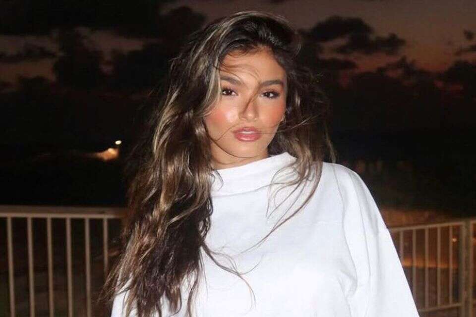 "I got burned": Elin Golan in a bare story