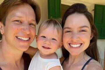 לי ואליאנה חושפים את בנם לראשונה