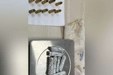 כמויות סמים גדולות נמצאו בביתו של חשוד בתקיפת בת משפחתו , דוברות המשטרה