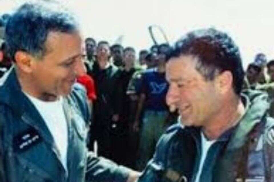 אפשטיין ובן אליהו. ימשיך ללוות את כולנו , מהאלבום הפרטי