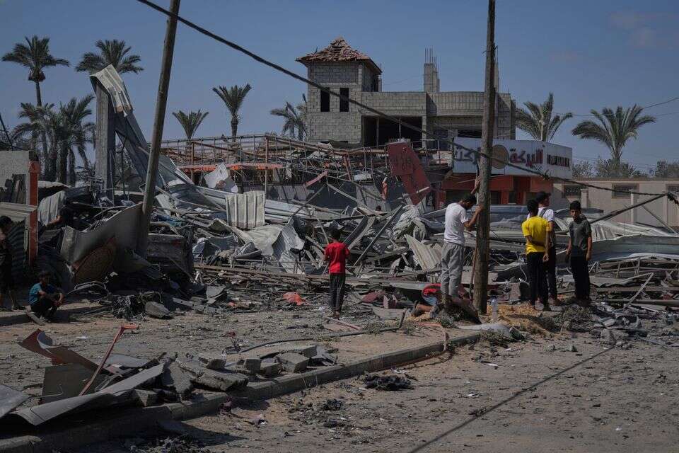 תקיפות בדיר אל-בלח , AP
