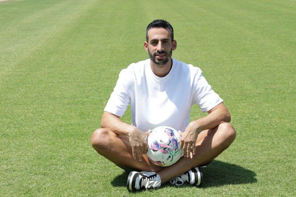 דן אייבינדר פורש מכדורגל
 , אודי ציטיאט