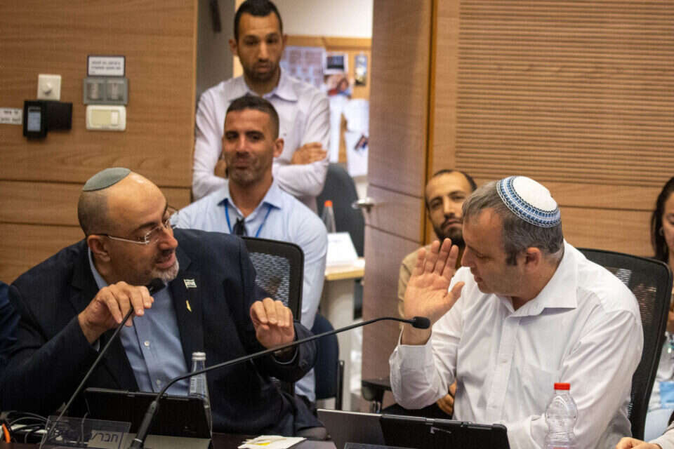 ח"כ ואטורי נגד ח"כ ריב , אורן בן חקון