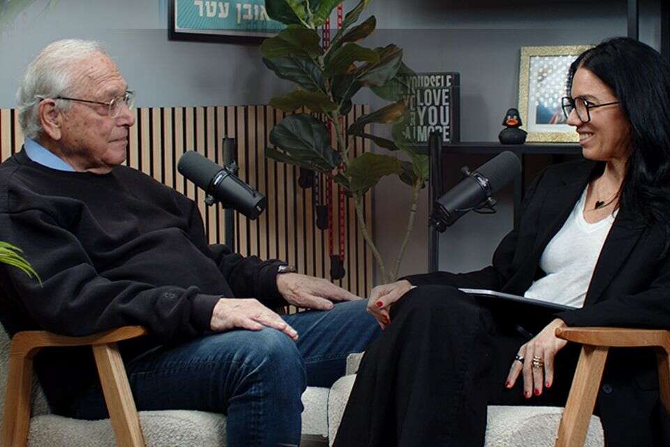 בסלון של יסמין: יסמין לוקץ' מארחת את פרופ' אוריאל רייכמן