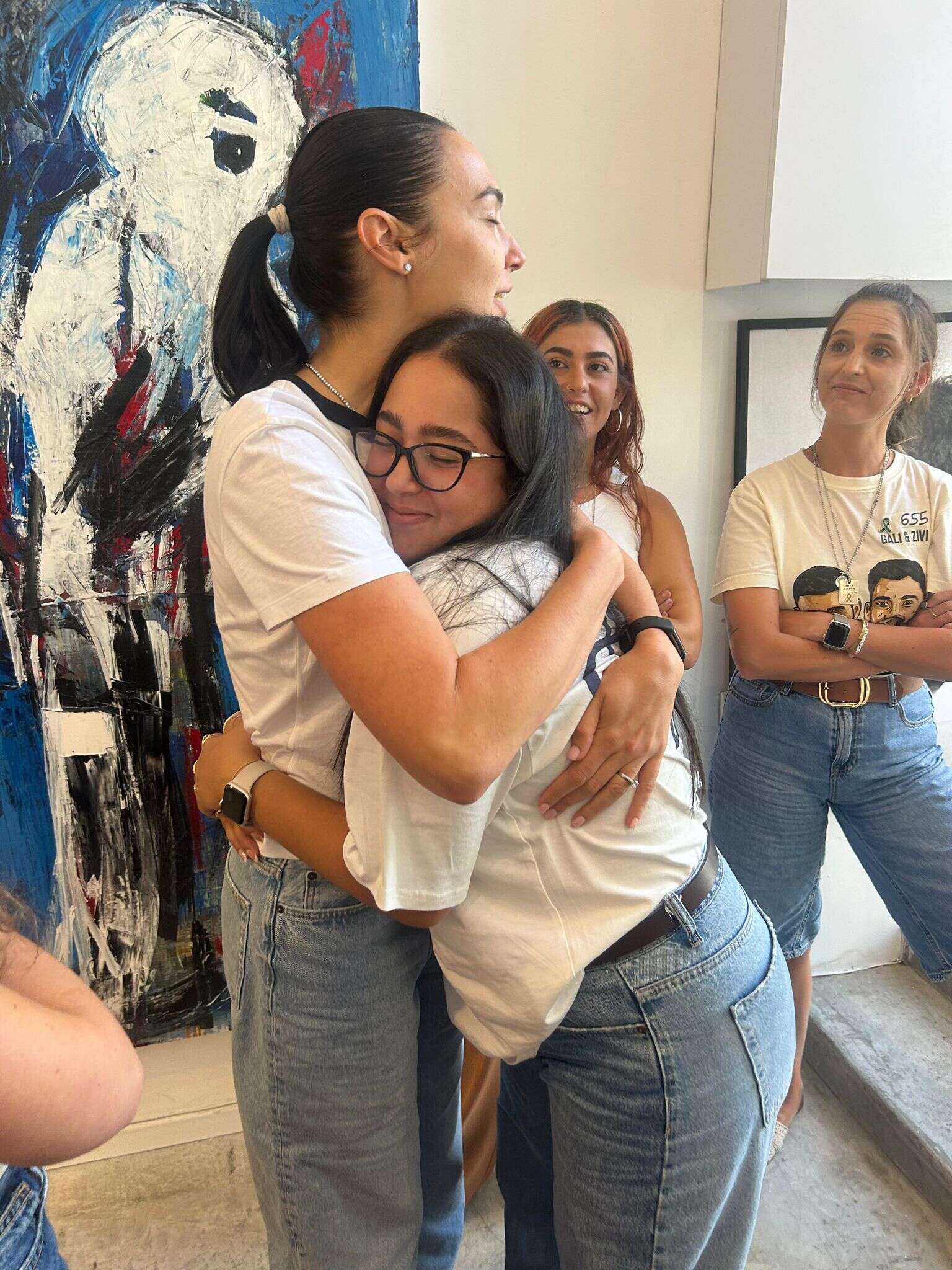 גל גדות בפגישה עם שורדות שבי , מטה משפחות החטופים והנעדרים