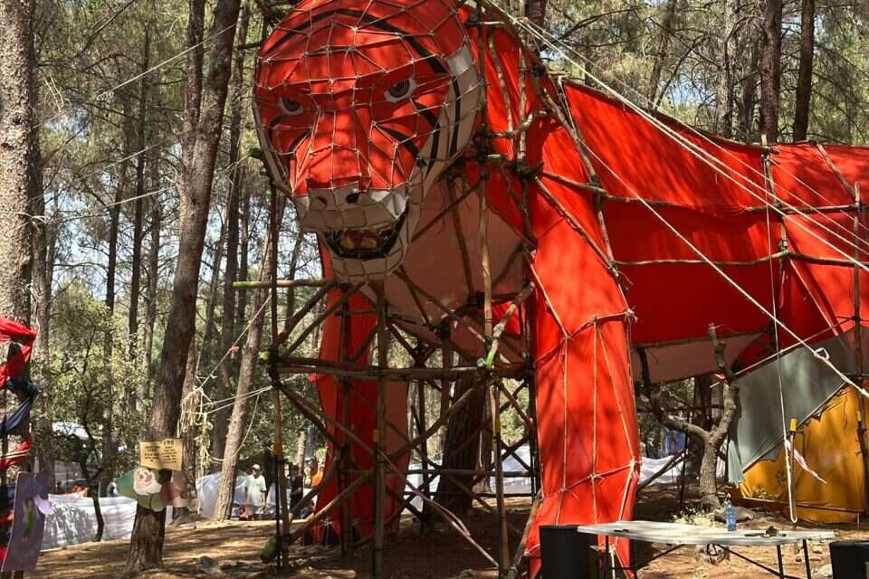 מיצגי הנצחה לזכר ילדים ונערים שנרצחו באירועי 7 באוקטובר , באדיבות תנועת הצופים