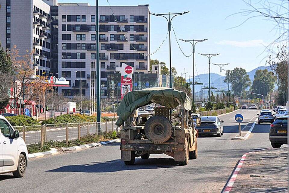 קריית שמונה. תנועה מועטה , אייל מרגולין\ג'יני