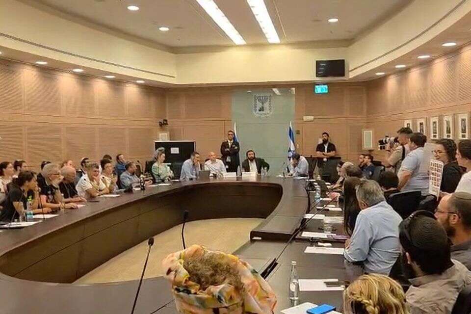 דיון בוועדת המשנה ליהודה ושומרון בנושא היערכות לריבונות יצא משליטה , חנן גרינווד