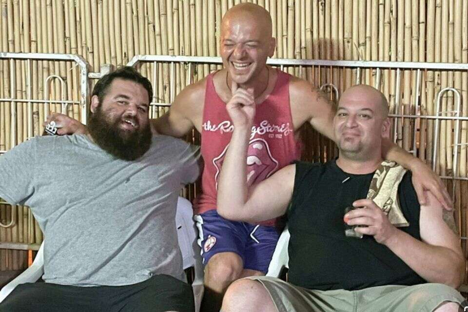 עמוס הורן והאחים יאיר ואיתן , .