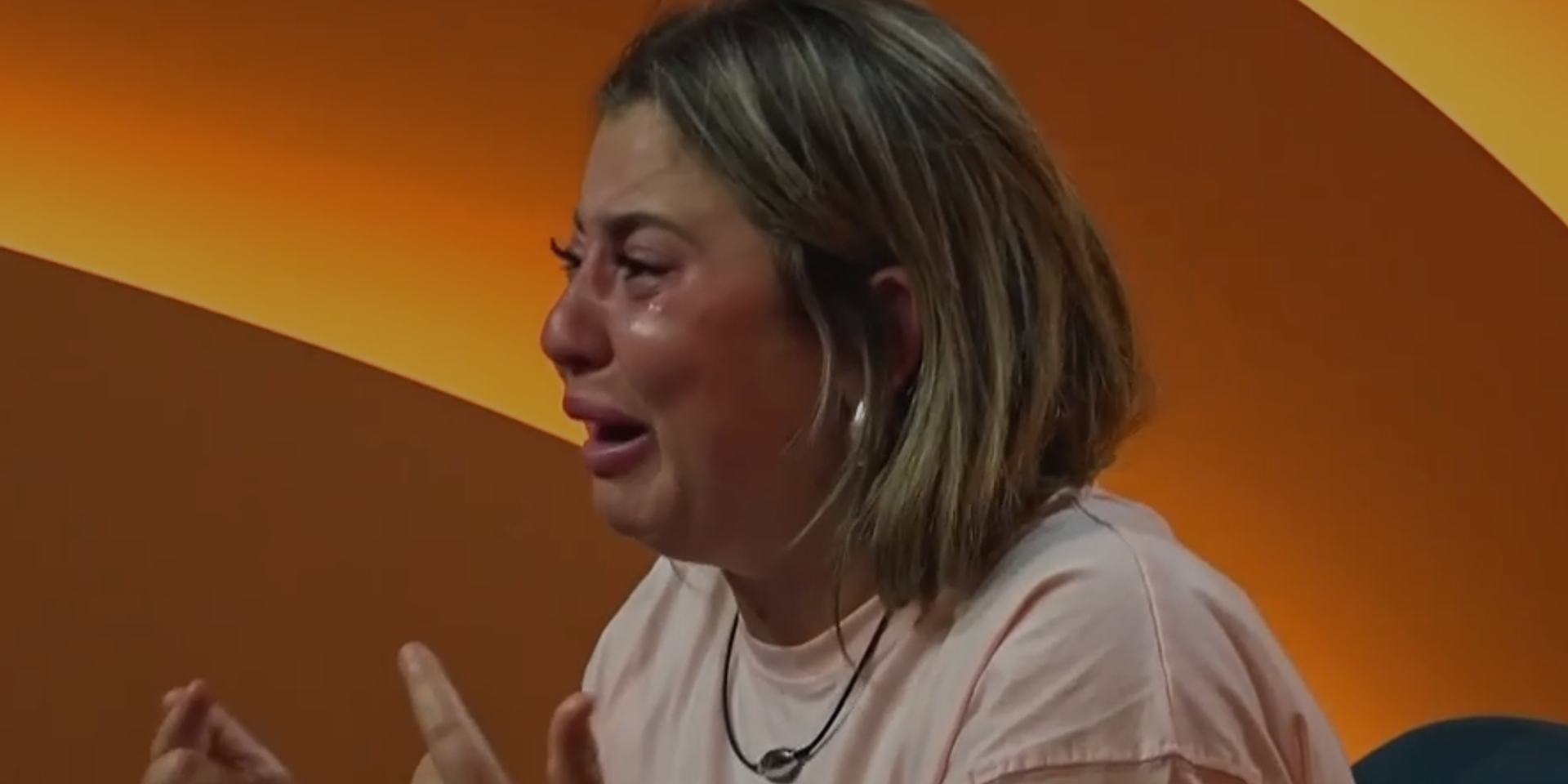 הודחה. שלי (שלקה) סנדרוב , האח הגדול, רשת 13