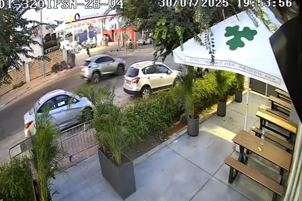 תיעוד הרצח של מוחמד א-שמאלי בתחנת דלק ברמלה , ללא קרדיט