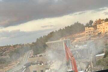 הריסת בתים בזרזיר , מועצה אזורית זרזיר