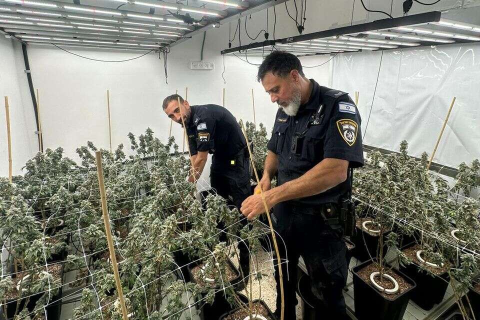 מעבדות הסמים שהתגלו במהלך המבצע , דוברות המשטרה