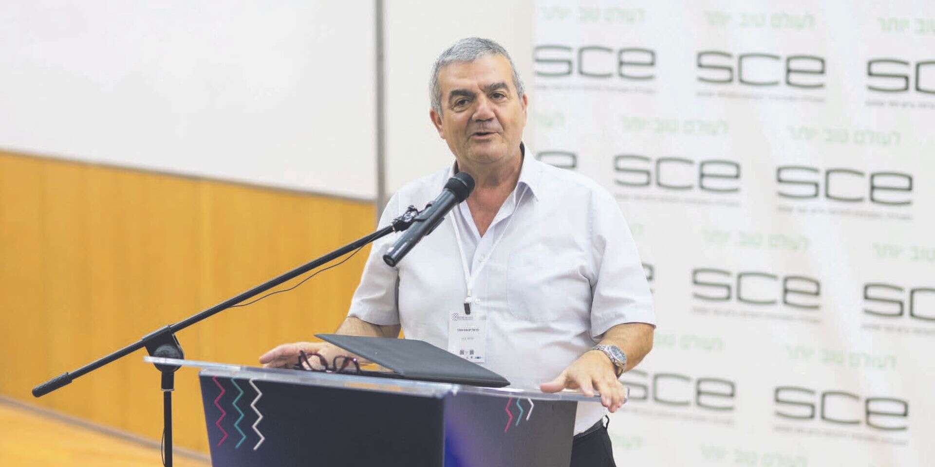 פרופ' יהודה חדד , לירון מולדובן