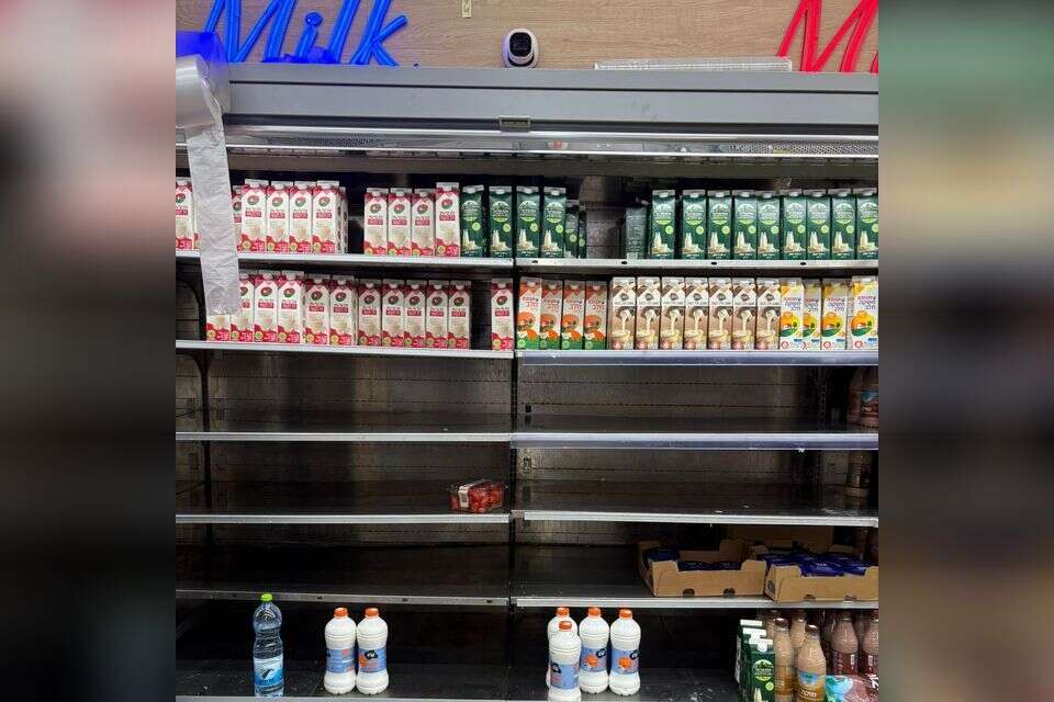 מאיים על יציבות מחירי החלב. , ללא