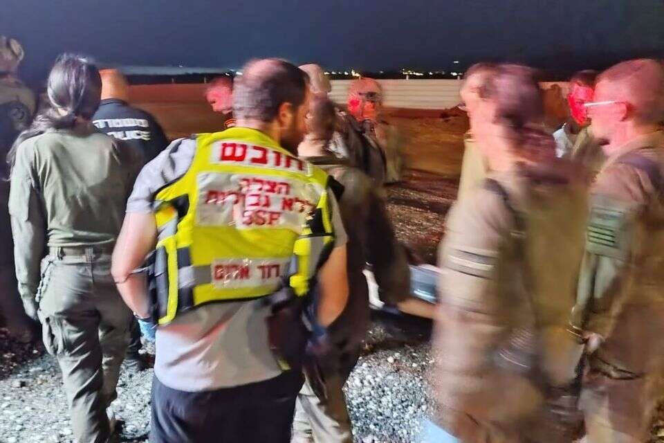 גבר בן 44 פונה במצב קשה לאחר שנמשה מים המלח בחוף קליה
, דוברות הצלה ללא גבולות