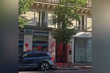 מתקפה אנטישמית חמורה נגד משרדי אל על בפריז , רשתות חברתיות