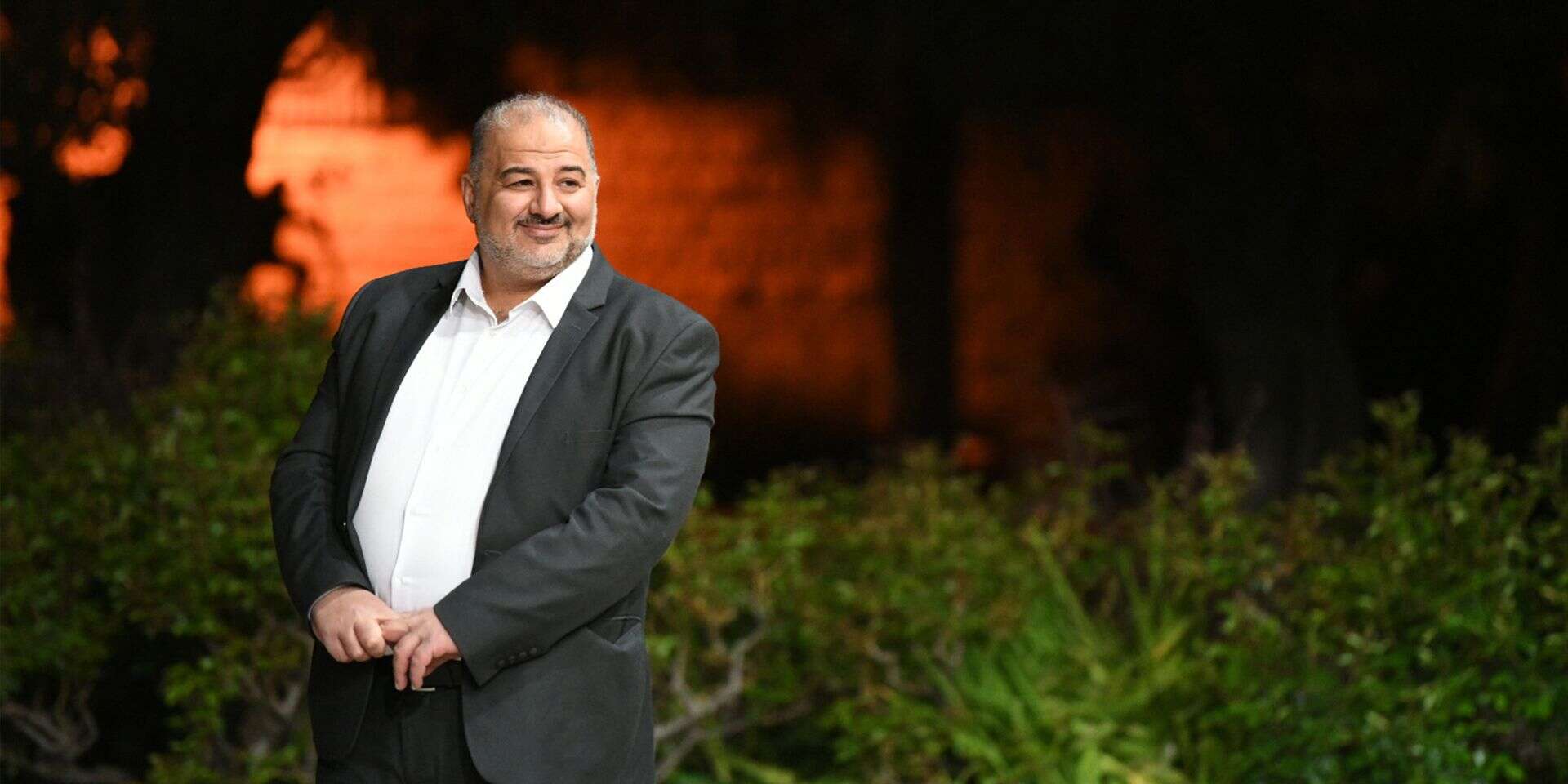 "הכיבוש הורס את חייו של הפלשתיני בירושלים". מנסור עבאס , שריה דיאמנט