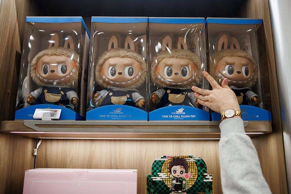 הצעד הבא של בובות הלבובו | ישראל היום