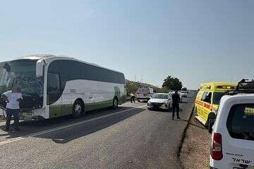 זירת התאונה  , מד"א