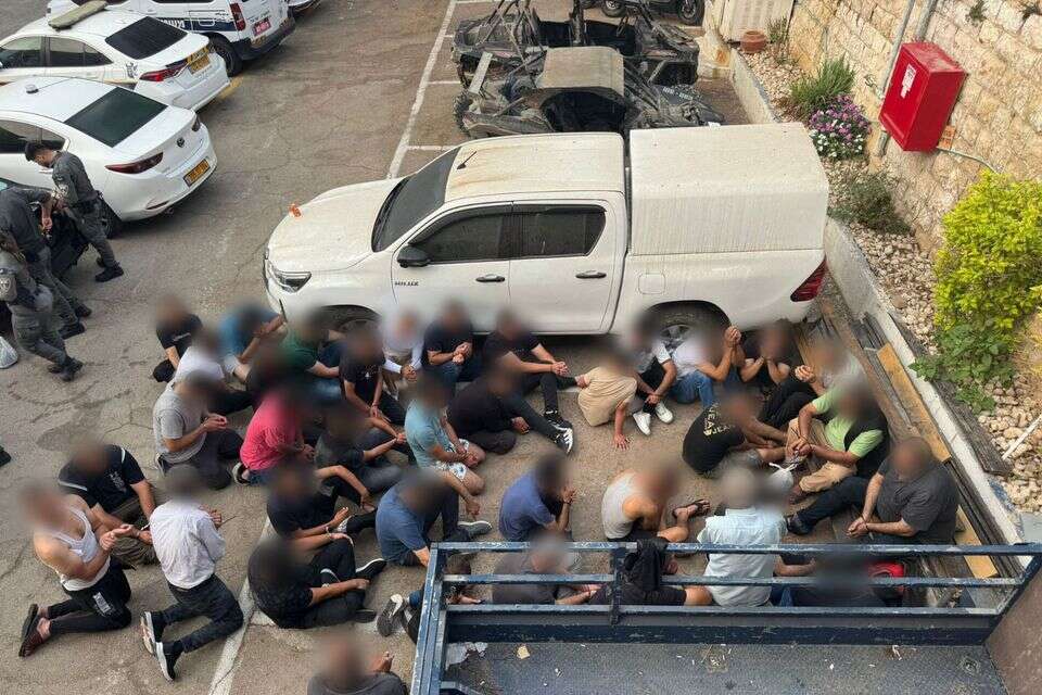 מעצר השב"חים , דוברות המשטרה